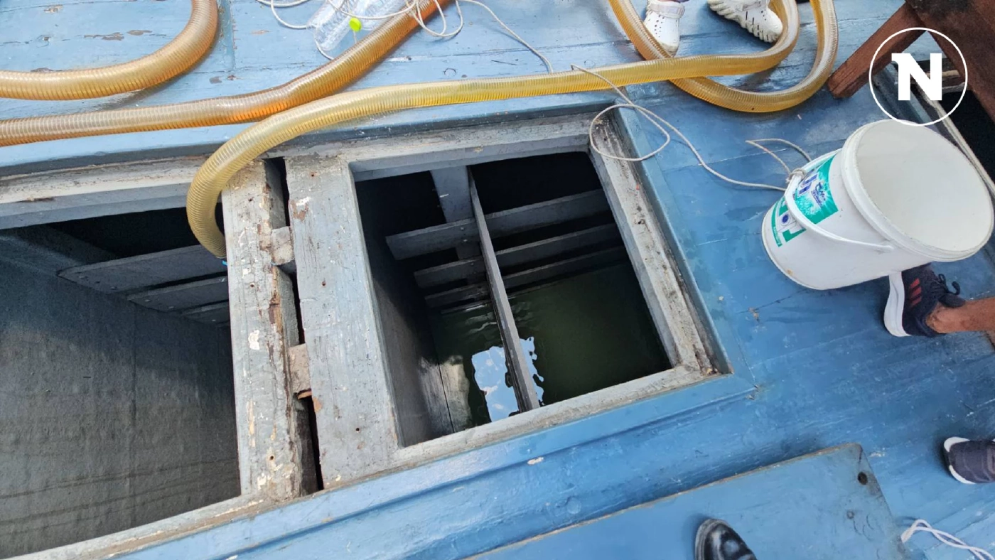 อ้าวท่าน! รวบคาหนังคาเขา นักการเมืองท้องถิ่นระยอง ค้าน้ำมันเถื่อนบนเรือ อ้าวท่าน! รวบคาหนังคาเขา นักการเมืองท้องถิ่นระยอง ค้าน้ำมันเถื่อนบนเรือ