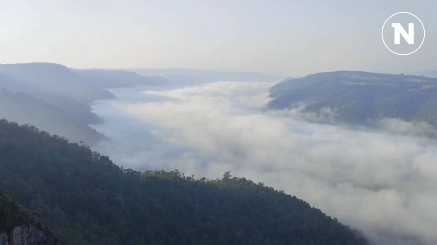 สัมผัสลมหนาว ชมทะเลหมอกสองแผ่นดิน วิวสวย ที่ "ภูอีเลิศ" จ.เลย