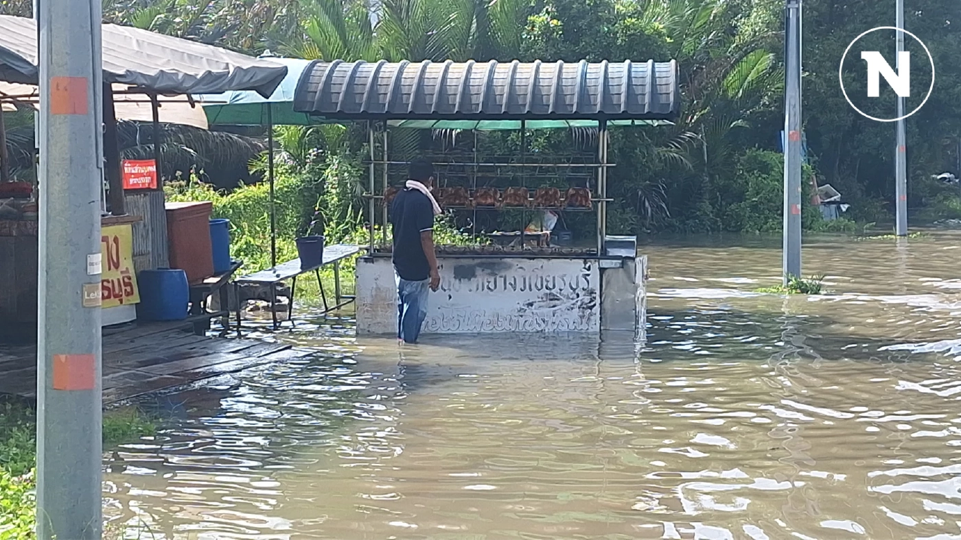 คนปากน้ำอ่วม! น้ำทะเลหนุนท่วมสมุทรปราการ ถนนหลายสายเป็นคลองในพริบตา