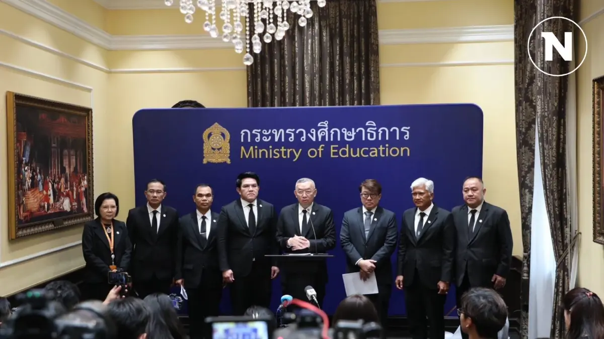 ศธ.สรุปเหตุการณ์ ครู-นร.ทัศนศึกษา ก่อนรถบัสไฟไหม้ พร้อมสดุดี ครูผู้เสียสละ