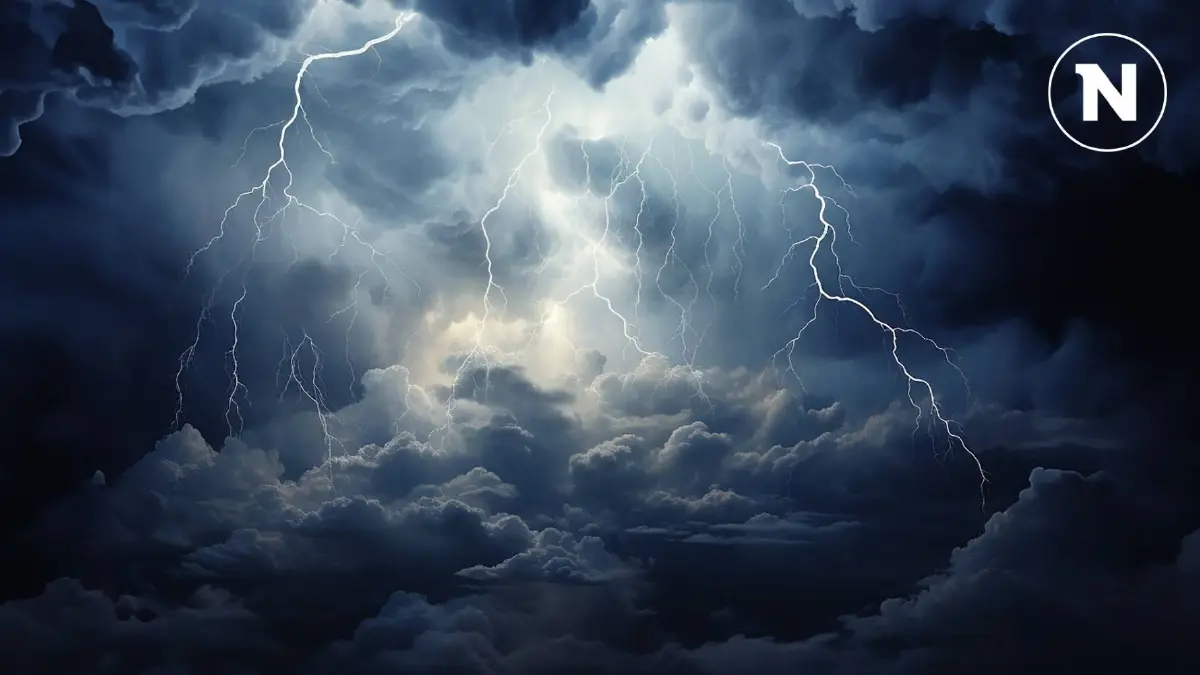 พยากรณ์อากาศพรุ่งนี้ อุตุฯ เตือน ไทยตอนบนมีฝนเพิ่มขึ้น เช็กพิกัดฝนตกหนัก 70%