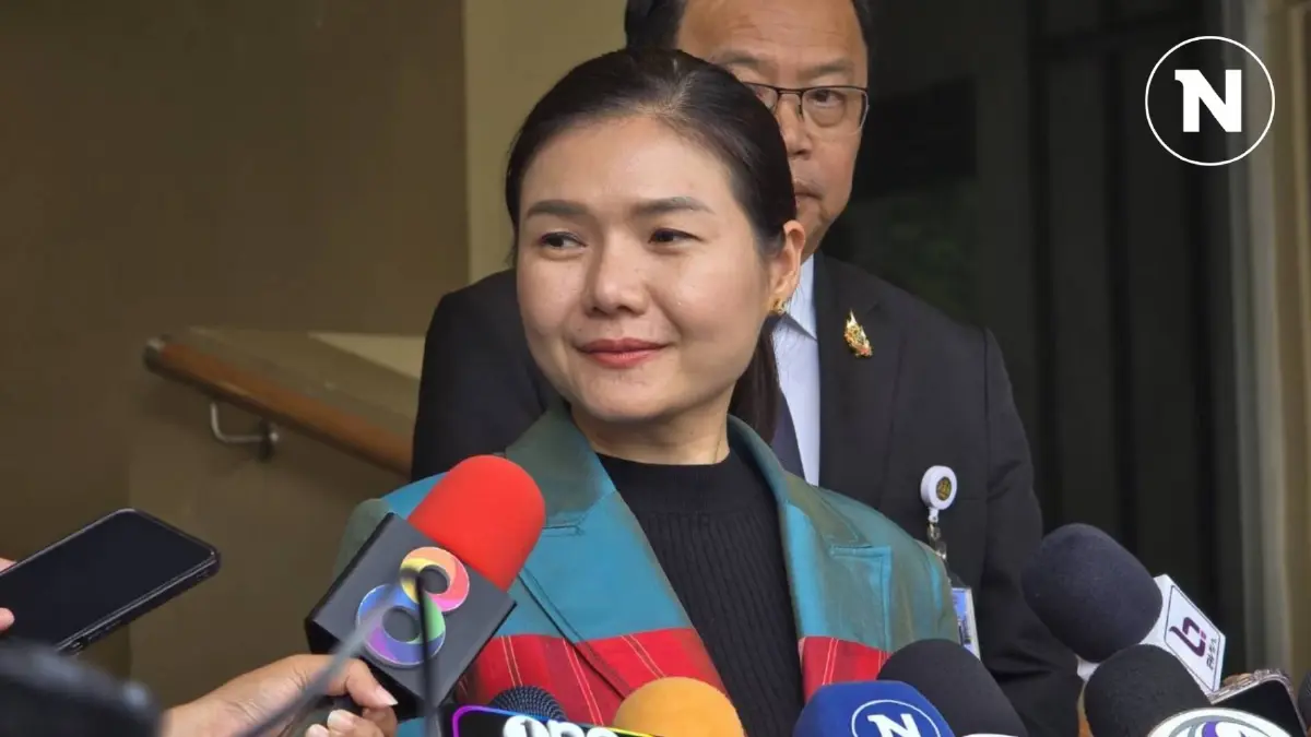 "จิราพร" รับ สคบ.ร้อนฉ่า สังคมจ้องหลายคดีดัง ยันกรณี"แม่ตั๊ก" สคบ.ไม่ทิ้ง "จิราพร" รับ สคบ.ร้อนฉ่า สังคมจ้องหลายคดีดัง ยันกรณี"แม่ตั๊ก" สคบ.ไม่ทิ้ง