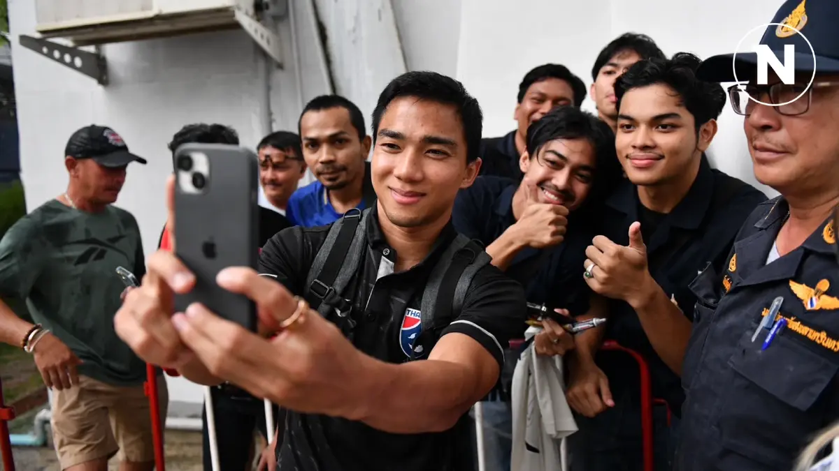 มาดามแป้ง ชื่นใจเห็นภาพแฟนสงขลา ต้อนรับช้างศึก อบอุ่น-พร้อมเต็มที่ดวล ฟิลิปปินส์