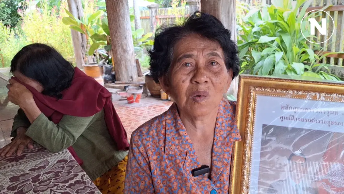 ตำรวจถูกโจ๋วัย 17 ปี ซิ่งแหกด่านชน ยังโคม่า แม่ร่ำไห้รอลูกชายฟื้น