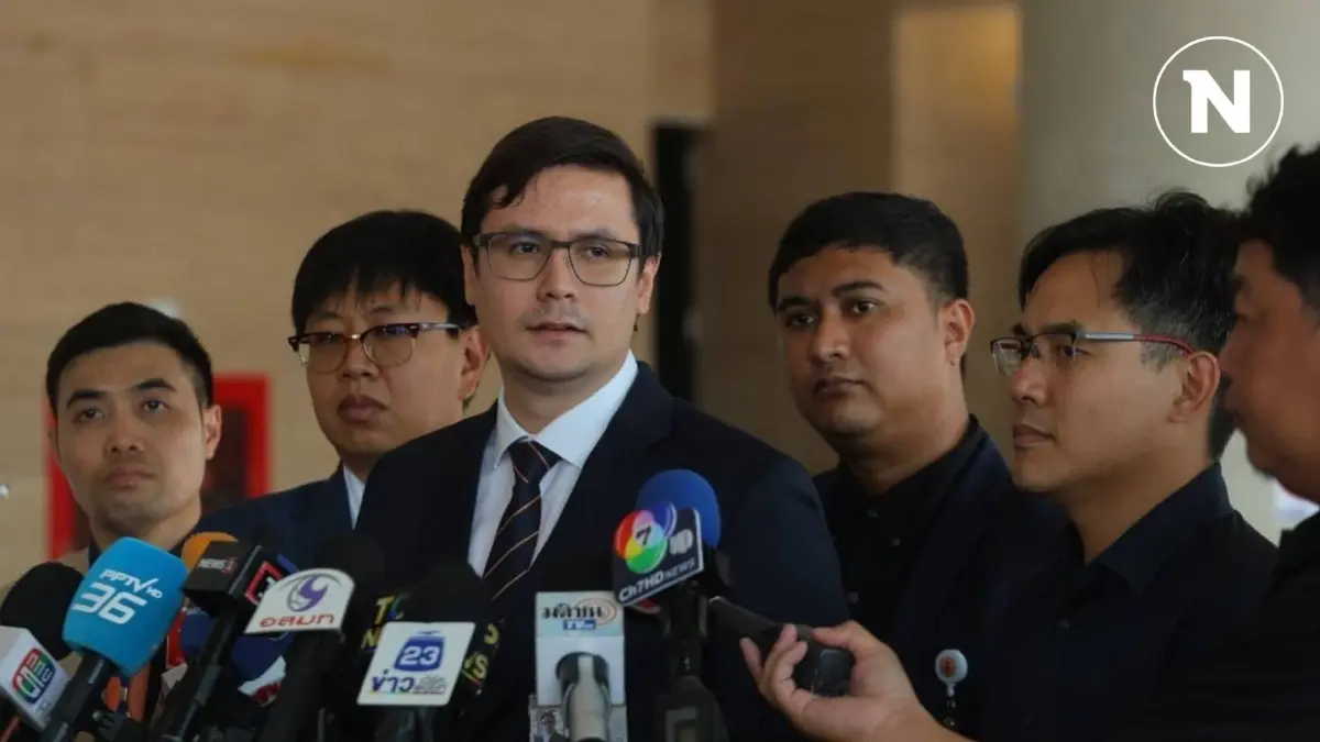 "รังสิมันต์ โรม" ลั่น ต้องเชิญ "ทักษิณ" มาชี้แจง ปม รักษาตัวชั้น 14 รพ.ตำรวจ
