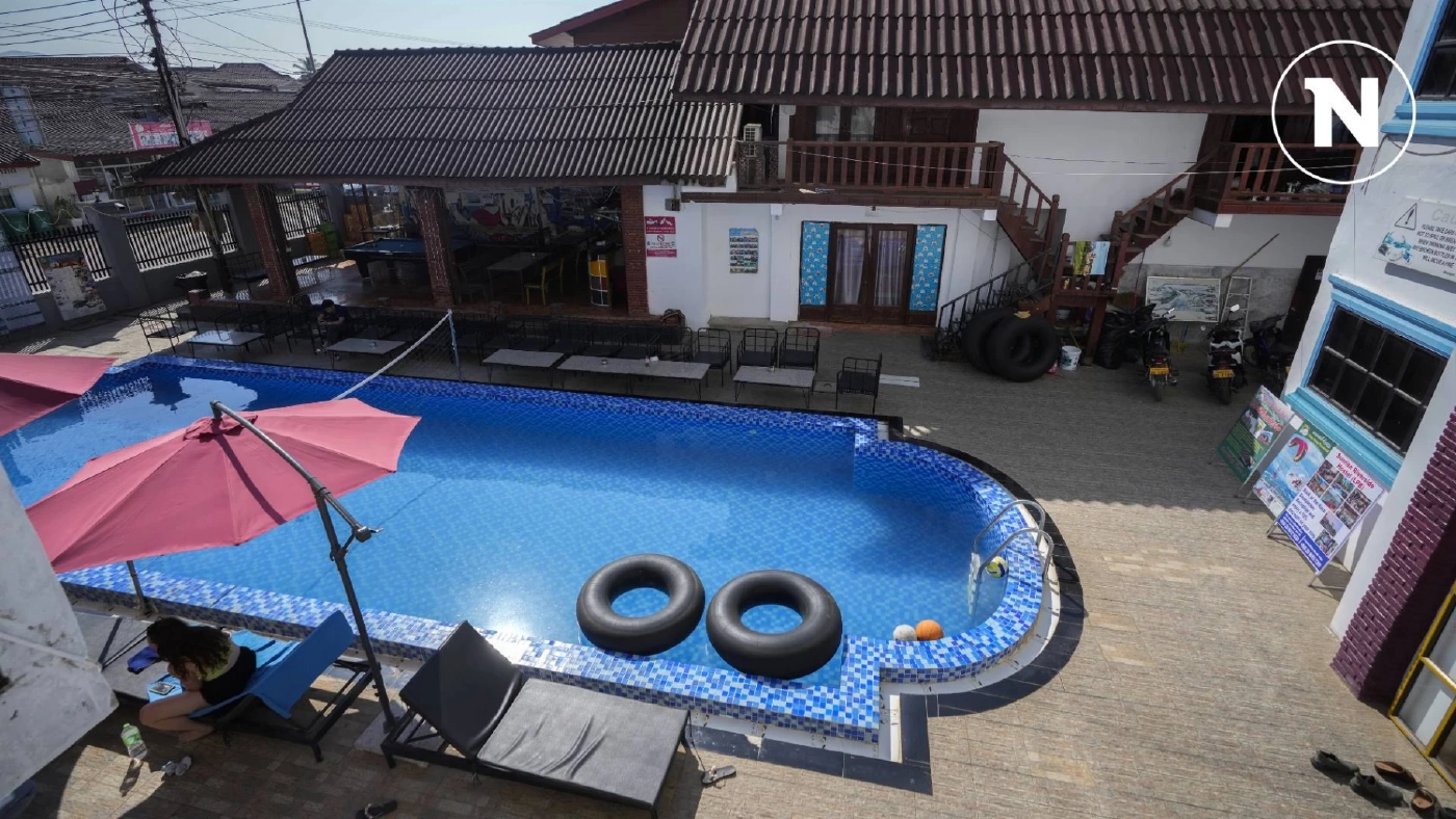 ลาวจับเจ้าของโฮสเทล หลังเหล้าเถื่อนคร่าชีวิตนักท่องเที่ยวต่างชาติ ลาวจับเจ้าของโฮสเทล หลังเหล้าเถื่อนคร่าชีวิตนักท่องเที่ยวต่างชาติ