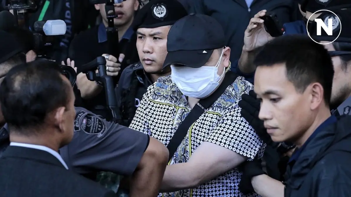 จ่อเอาผิด "สามารถ" อีกคดี หลังพบเส้นเงินสาวคนสนิท เอี่ยวรับเงิน "ดิไอคอน" จ่อเอาผิด "สามารถ" อีกคดี หลังพบเส้นเงินสาวคนสนิท เอี่ยวรับเงิน "ดิไอคอน"