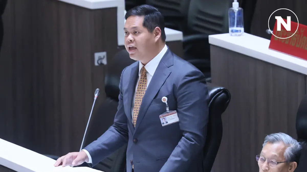 “สรรเพชญ” เตือนรัฐบาลไม่ควรแทรกแซงตั้ง ปธ.บอร์ด ธปท. แนะเร่งแก้หนี้ครัวเรือน “สรรเพชญ” เตือนรัฐบาลไม่ควรแทรกแซงตั้ง ปธ.บอร์ด ธปท. แนะเร่งแก้หนี้ครัวเรือน