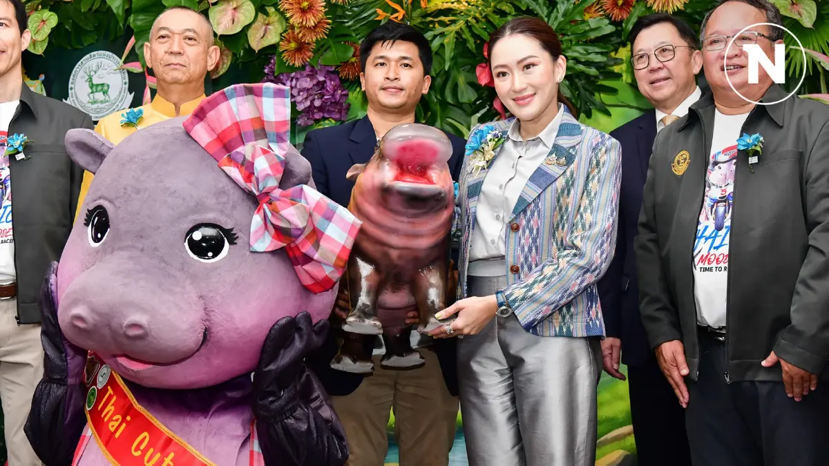 "หมูเด้ง" เยือนทำเนียบฯ นายกฯ ชื่นชมซอฟต์พาวเวอร์ไทย "หมูเด้ง" เยือนทำเนียบฯ นายกฯ ชื่นชมซอฟต์พาวเวอร์ไทย