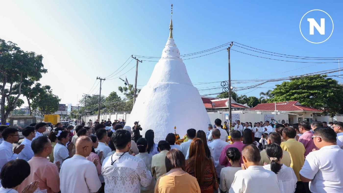 เทศบาลนครเชียงใหม่ บวงสรวงเจดีย์ขาว และขอขมาแม่น้ำปิง สืบสานประเพณียี่เป็ง