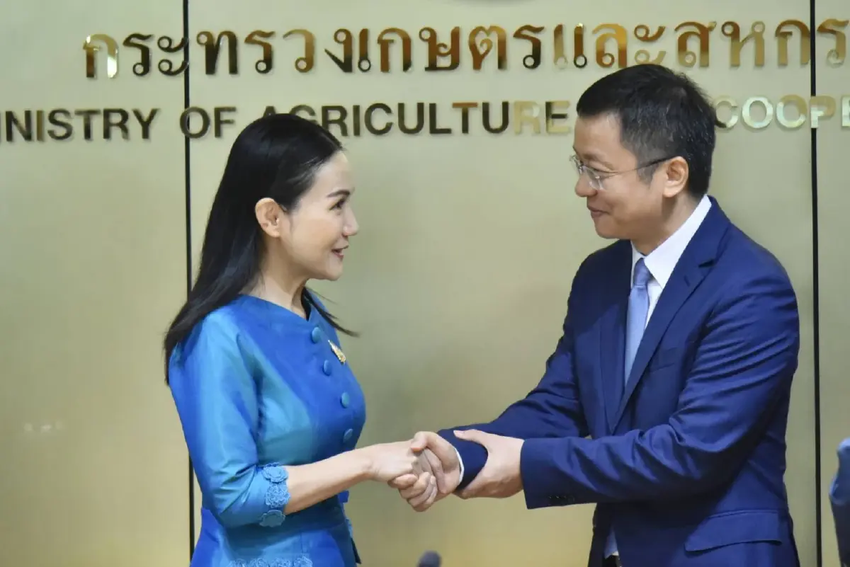 กษ.จับมือ ''หัวเหว่ย'' ใช้เทคโนโลยี-พลังงานทางเลือกลดต้นทุนเพิ่มรายได้ กษ.จับมือ ''หัวเหว่ย'' ใช้เทคโนโลยี-พลังงานทางเลือกลดต้นทุนเพิ่มรายได้