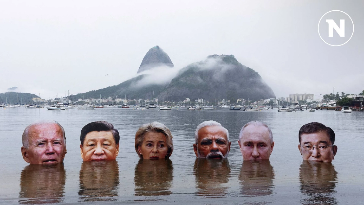 ผู้ประท้วงจำลองภาพผู้นำจี20 จมน้ำเกือบมิดหัว