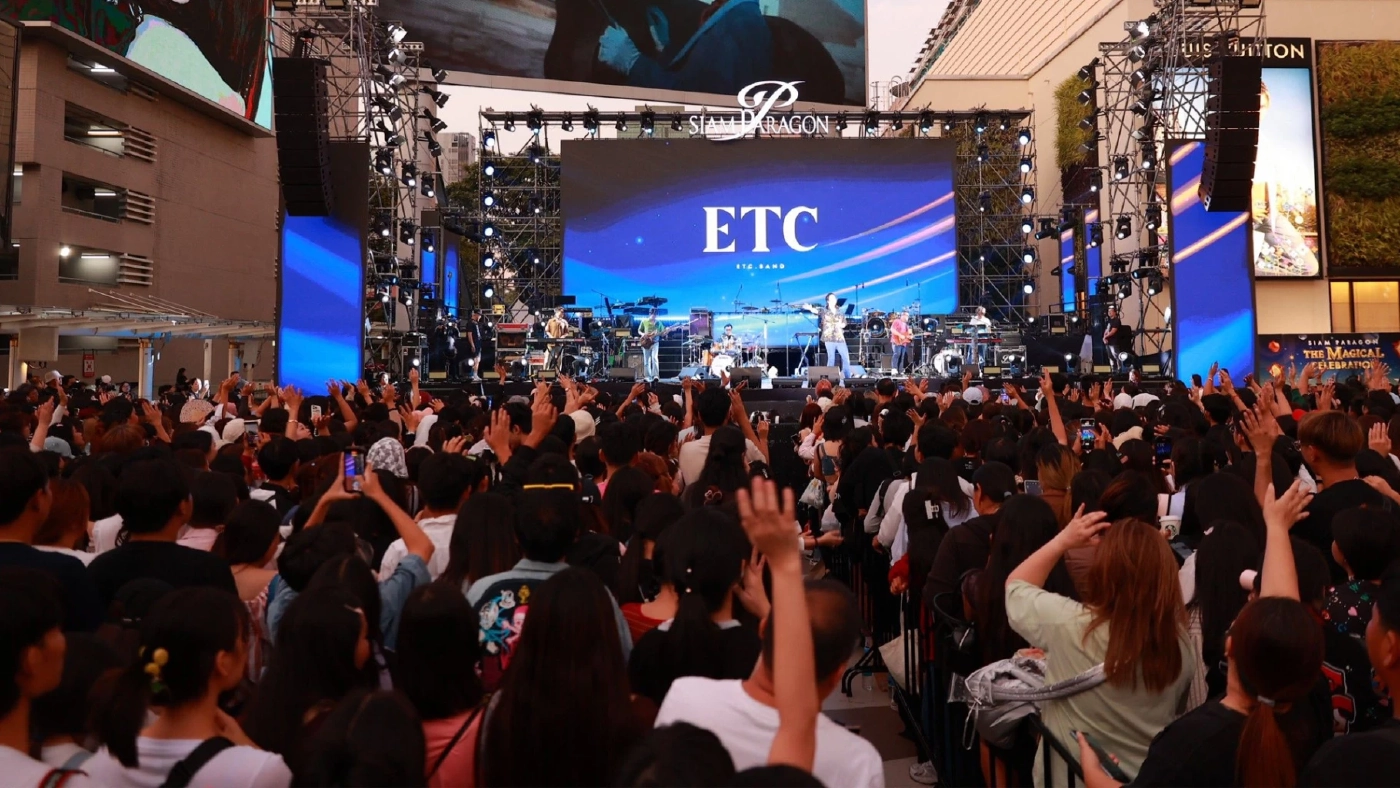 งาน “SIAM PARAGON THE MAGICAL COUNTDOWN CELEBRATION 2025” ร่วมนับถอยหลังสู่ศักราชใหม่ ศิลปินคับคั่ง