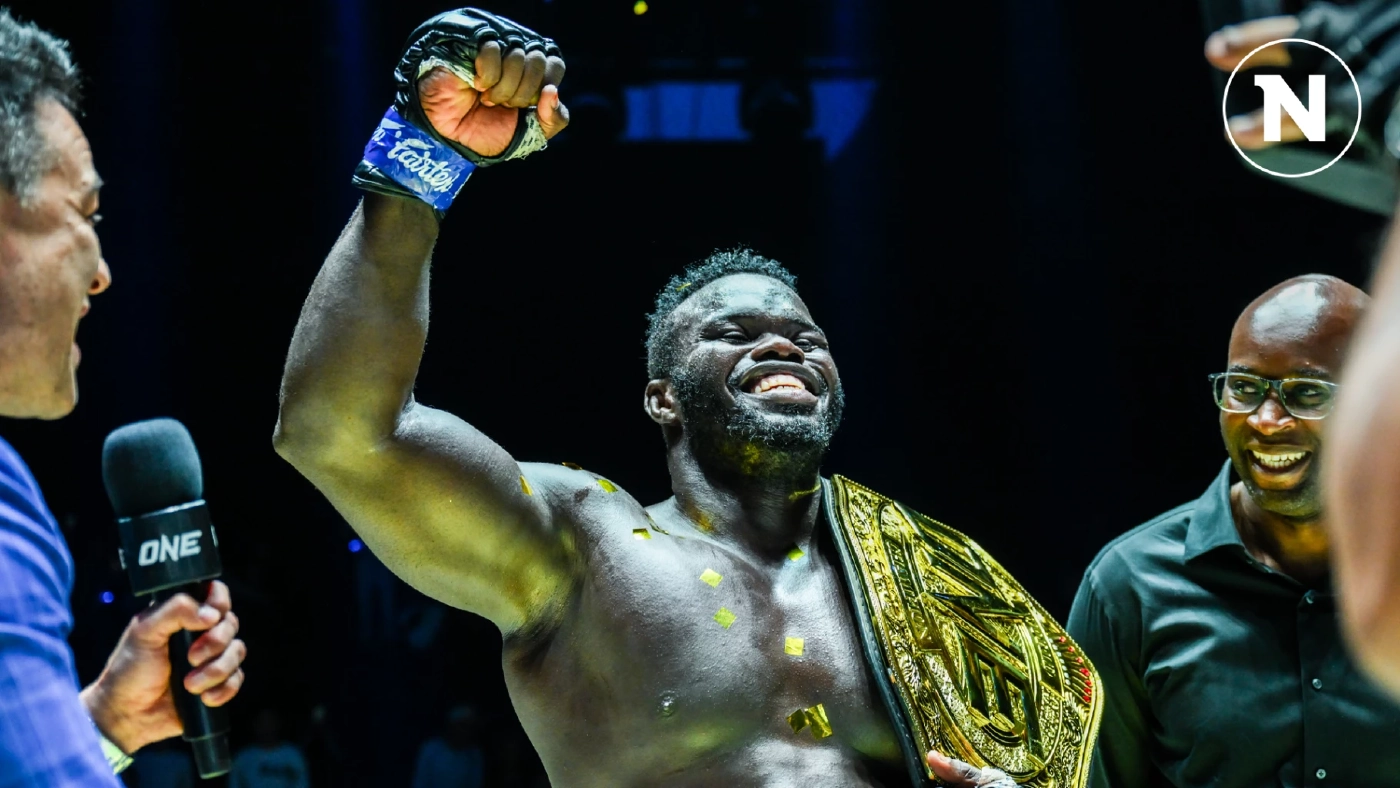 ONE เลือก "รุง รุง" คว้าดาวเด่นแห่งปี ONE เลือก "รุง รุง" คว้าดาวเด่นแห่งปี