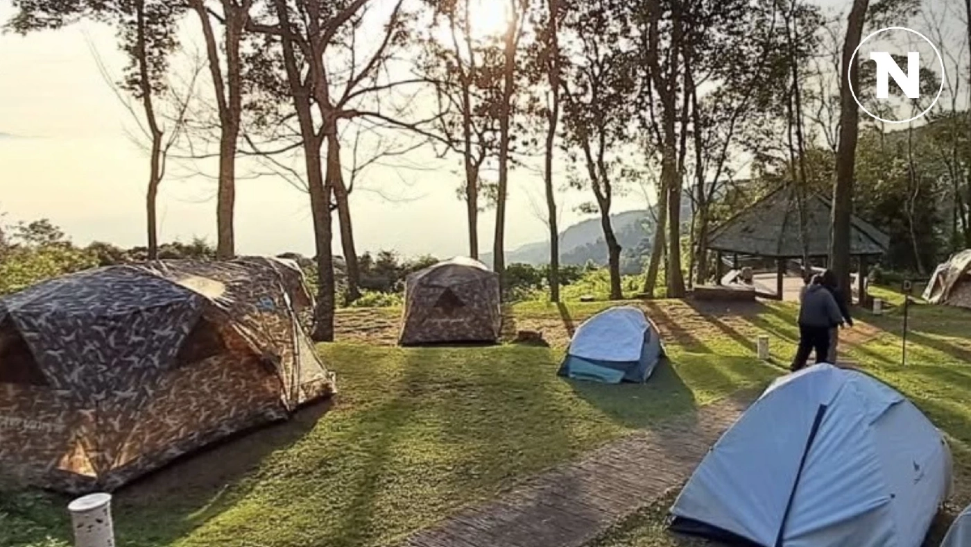 นทท.แห่สัมผัสอากาศหนาว ชมแสงแรกยอดดอยปุย