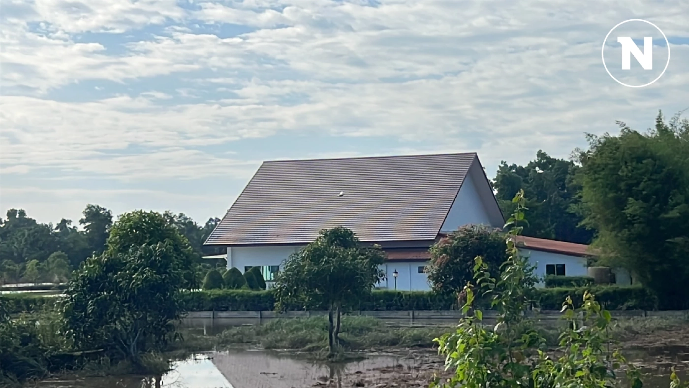 สลด! “น้ำท่วมชุมพร” เสี่ยปั๊มน้ำมันร้อยล้าน ถือไดโว่ลงสูบน้ำ ถูกไฟดูดดับ