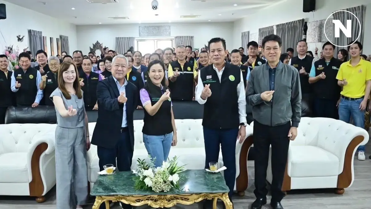 กษ.ประกาศยกระดับ "หม่อนไหม" Soft Power เพิ่มมูลค่ารายได้เกษตรกร กษ.ประกาศยกระดับ "หม่อนไหม" Soft Power เพิ่มมูลค่ารายได้เกษตรกร