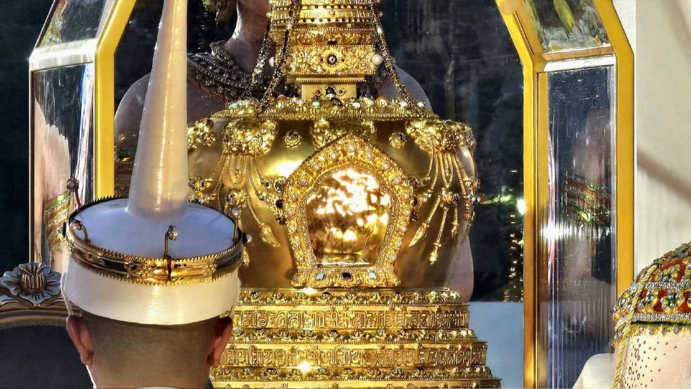 "นายกฯ" ประธานรับ "พระเขี้ยวแก้ว" ประดิษฐานสนามหลวง เปิดปชช.สักการะ 5 ธันวา