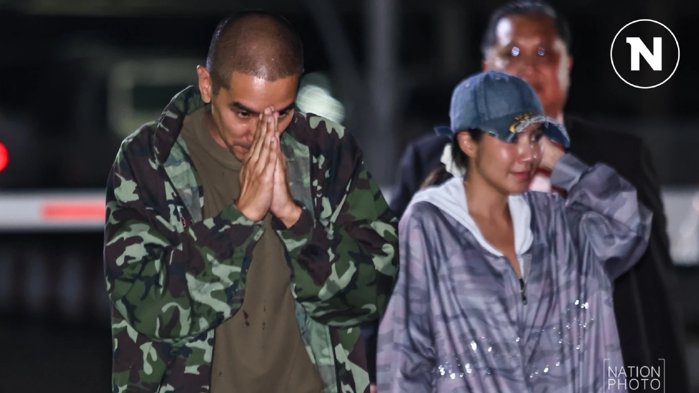 "ดีเจแมน" ก้มกราบเท้าพ่อแม่ หลังออกจากเรือนจำ เผยคิดถึงลูก