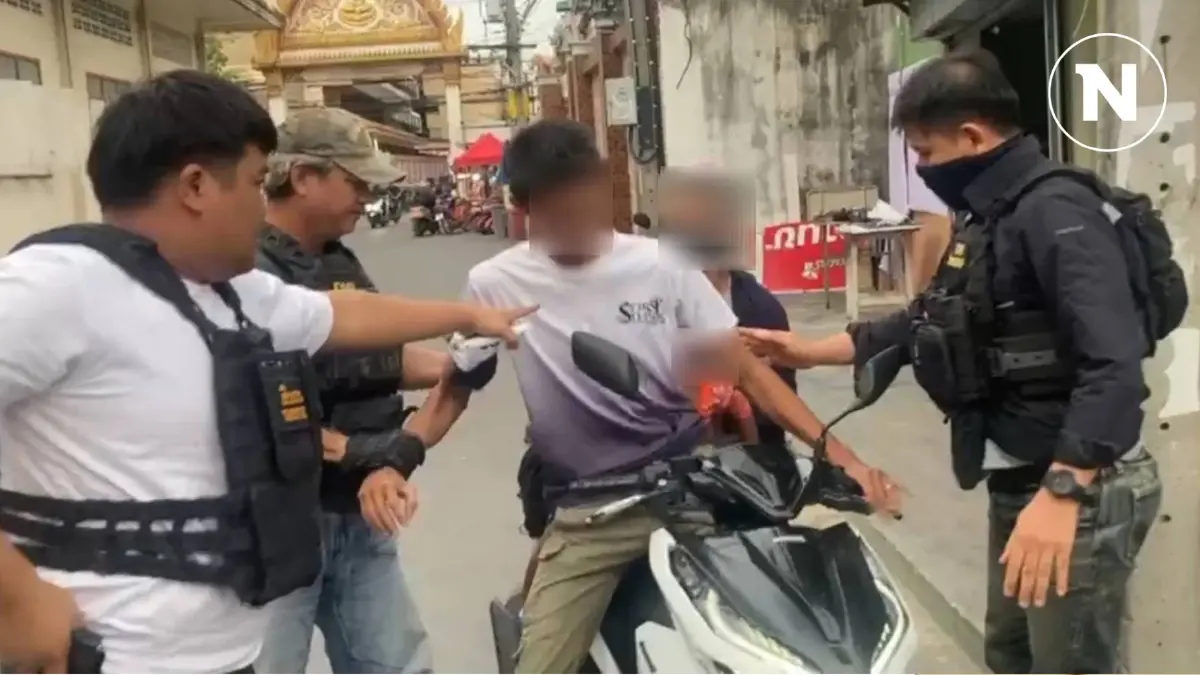 สืบนครบาล รวบ “โก๊ะ ทุ่งครุ” ขับกระบะไล่ชนคู่กรณี หนูน้อยวัยขวบสาหัส สืบนครบาล รวบ “โก๊ะ ทุ่งครุ” ขับกระบะไล่ชนคู่กรณี หนูน้อยวัยขวบสาหัส