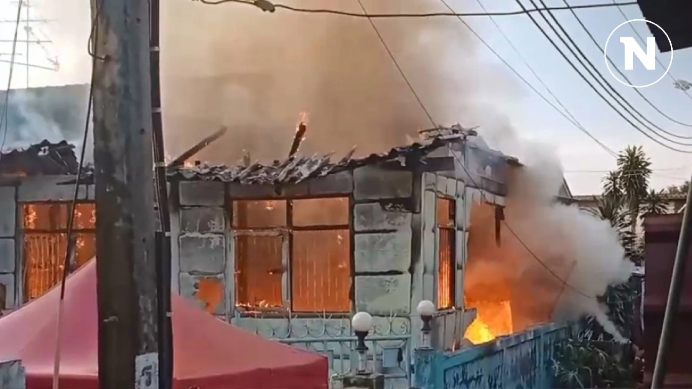 ไฟไหม้บ้าน เลี้ยงไก่ชน ย่านสุข วอดทั้งหลัง โชคดีไม่มีใครเสียชีวิต