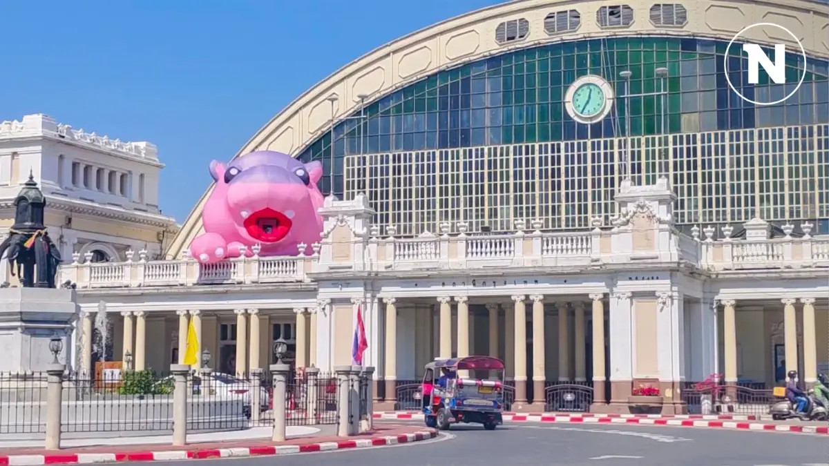 การรถไฟฯ ชวนชมแสงสีสุดอลังการธีม “หมูเด้งบุกกรุง”