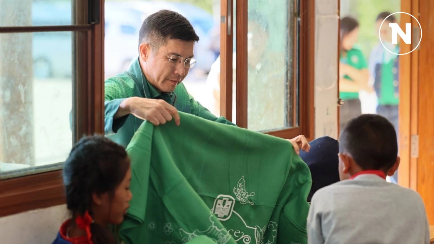 ธ.ก.ส. ส่งมอบผ้าห่มต้านภัยหนาว จ.แม่ฮ่องสอน