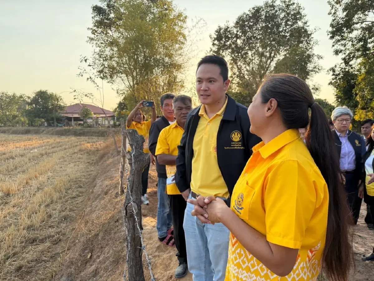 รองเลขานายกฯ ลงพื้นที่อีสานแก้ฝุ่น-เด็กหลุดการศึกษา พัฒนาถนน-แหล่งน้ำ