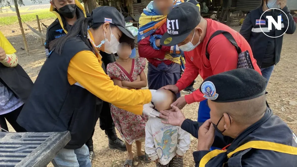 คุมเข้มป้องกันการระบาด "อหิวาตกโรค" หยอดวัคซีนให้แรงงานชาวเมียนมาใน จ.ตาก คุมเข้มป้องกันการระบาด "อหิวาตกโรค" หยอดวัคซีนให้แรงงานชาวเมียนมาใน จ.ตาก