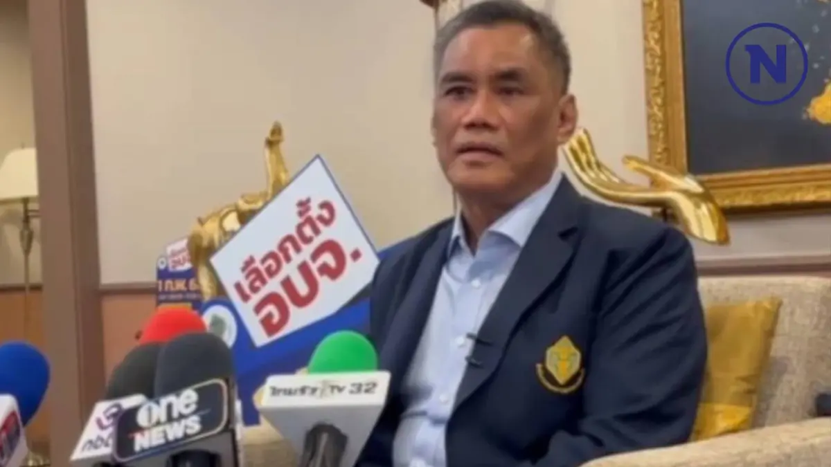 "ประธาน กกต." เผย 6 คำร้องยุบพรรค-เพื่อไทย อยู่ระหว่างรวบรวมข้อเท็จจริง "ประธาน กกต." เผย 6 คำร้องยุบพรรค-เพื่อไทย อยู่ระหว่างรวบรวมข้อเท็จจริง
