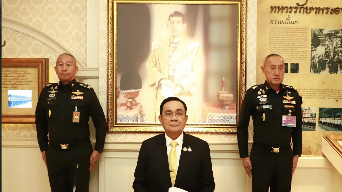 “บิ๊กตู่” คืนถิ่น กองทัพภาคที่ 1 ร่วมงานสถาปนา 115 ปี “บิ๊กตู่” คืนถิ่น กองทัพภาคที่ 1 ร่วมงานสถาปนา 115 ปี