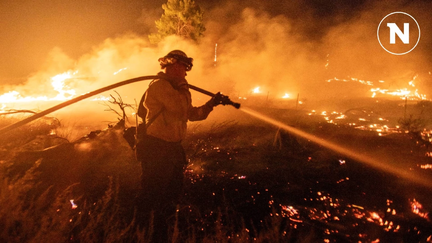 เกิดไฟป่าจุดใหม่ใกล้ลอสแองเจลิส สั่งอพยพหลายหมื่นคน