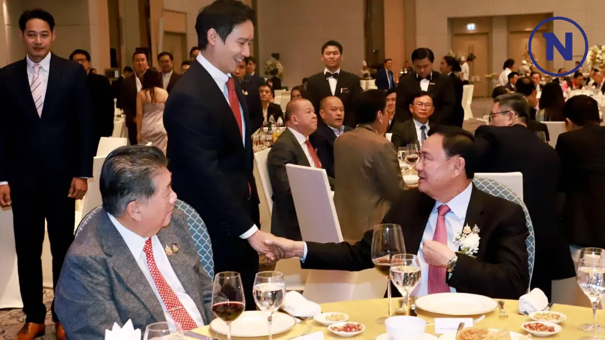 "พิธา" เผย ถามสารทุกข์สุขดิบ ’ทักษิณ‘ ไม่ได้มีอะไรเป็นพิเศษ