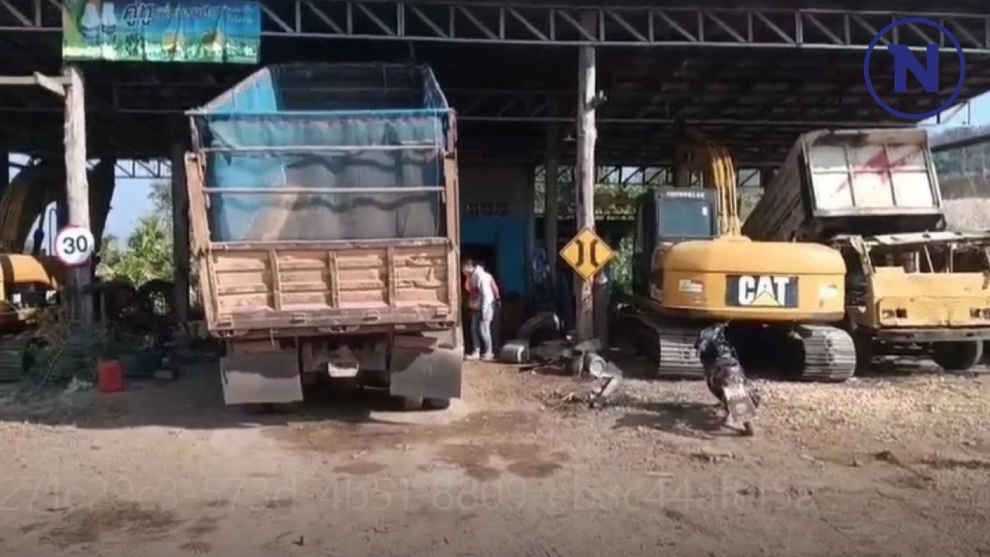 เกษตรกร จ.ตาก กระทบหนัก ผลพวงห้ามส่งออกน้ำมันไปเมียนมา รถไถต้องจอดทิ้ง เกษตรกร จ.ตาก กระทบหนัก ผลพวงห้ามส่งออกน้ำมันไปเมียนมา รถไถต้องจอดทิ้ง