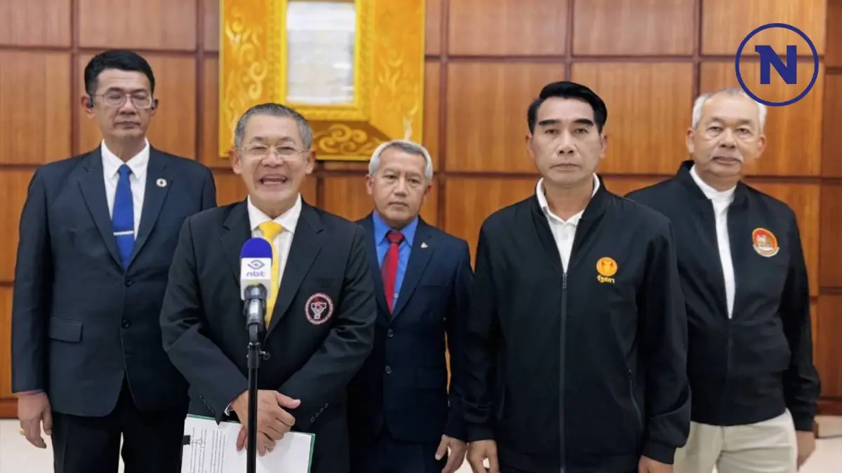 ภูชิสส์ พร้อมสมาชิกยื่น"กกต."ลาออก"พรรคไทยก้าวหน้า" เหตุละอายใจปม"ปูอัด" ภูชิสส์ พร้อมสมาชิกยื่น"กกต."ลาออก"พรรคไทยก้าวหน้า" เหตุละอายใจปม"ปูอัด"