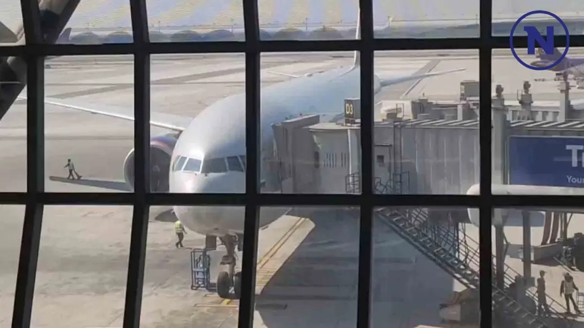 ผอ.สุวรรณภูมิ ส่ง 331 ผู้โดยสารขึ้นเครื่องบินไปรัสเซีย อย่างปลอดภัย