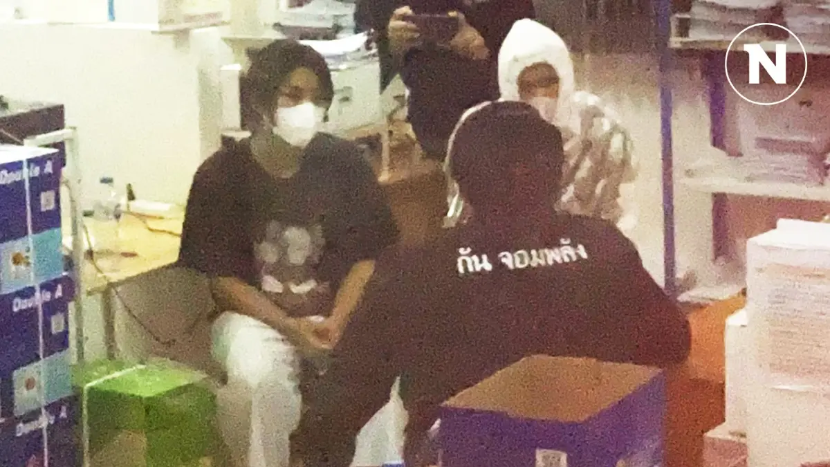 เตรียมส่ง "พรีม - โอชิ" แก๊งสาดน้ำซุป รุมซ้อมรุ่นน้อง ฝากขังศาล