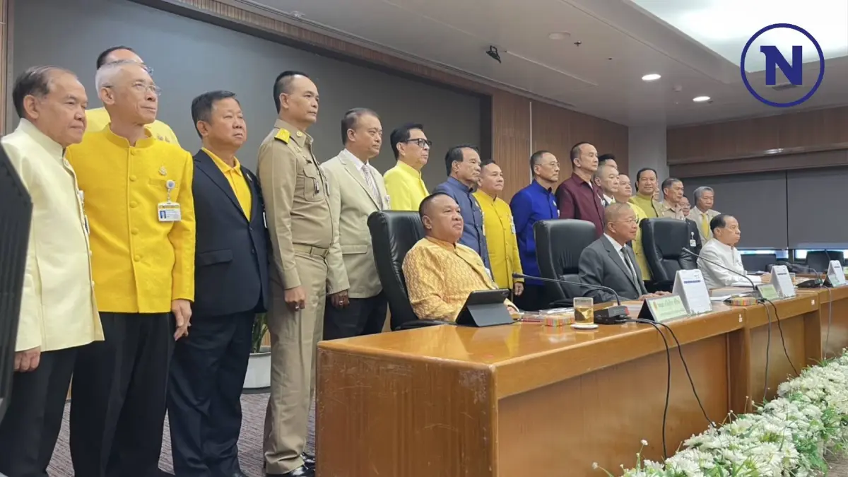 "มงคล" นำทัพ สว. แถลงสู้กลับ ปม"ดีเอสไอ"เตรียมพิจารณา"คดีฮั้วเลือกสว."