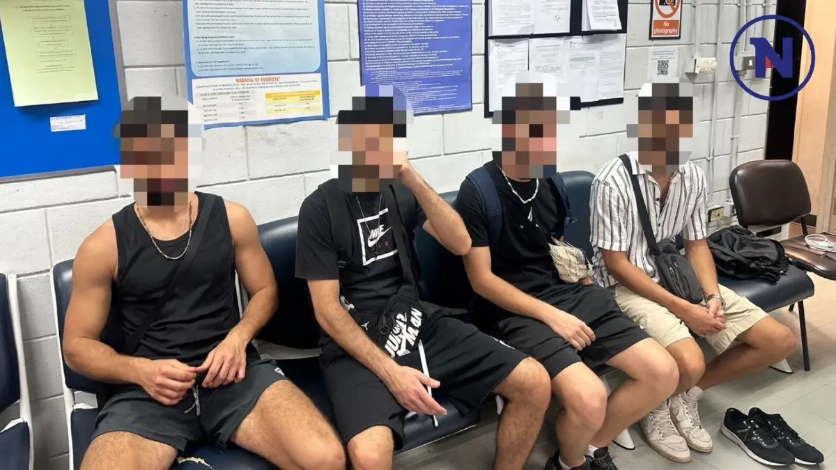 ผลักดันกลับ - ขึ้นแบล็คลิสต์ 4 ชาวอิสราเอลป่วนหมอ รพ.ปาย ผลักดันกลับ - ขึ้นแบล็คลิสต์ 4 ชาวอิสราเอลป่วนหมอ รพ.ปาย