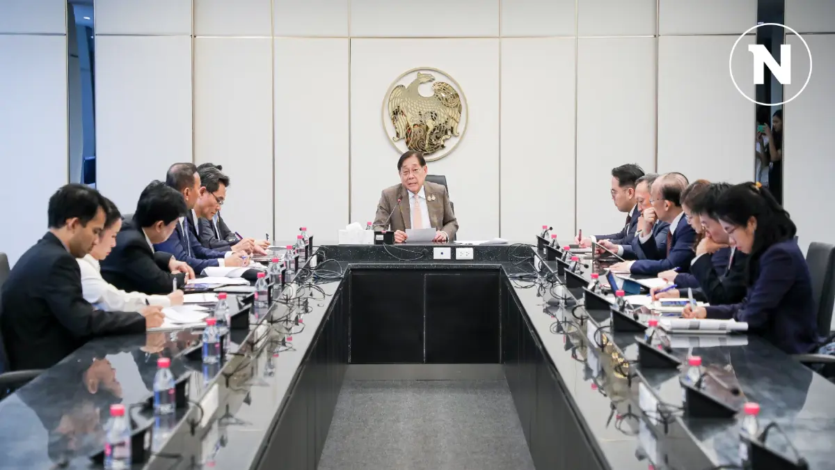 คลังเรียกถก สศค.-ธปท.-สภาพัฒน์ ดันจีดีพีปีนี้โตแตะ 3-3.5% คลังเรียกถก สศค.-ธปท.-สภาพัฒน์ ดันจีดีพีปีนี้โตแตะ 3-3.5%