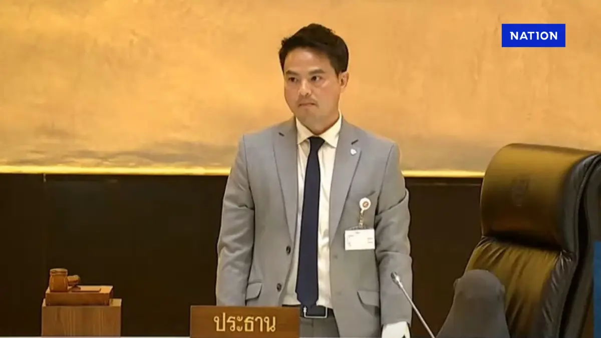 “กีกี้” เป็นเหตุ! ประท้วงวุ่นศึกซักฟอก “ภราดร” ฉะเอาเรื่องไร้สาระมารกสภา “กีกี้” เป็นเหตุ! ประท้วงวุ่นศึกซักฟอก “ภราดร” ฉะเอาเรื่องไร้สาระมารกสภา