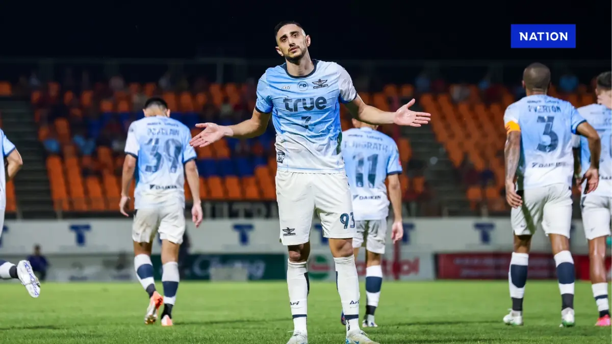 "แบงค็อก" บุกอัด "สุโขทัย" 3-1 ตามจ่าฝูง 5 แต้มศึกไทยลีก