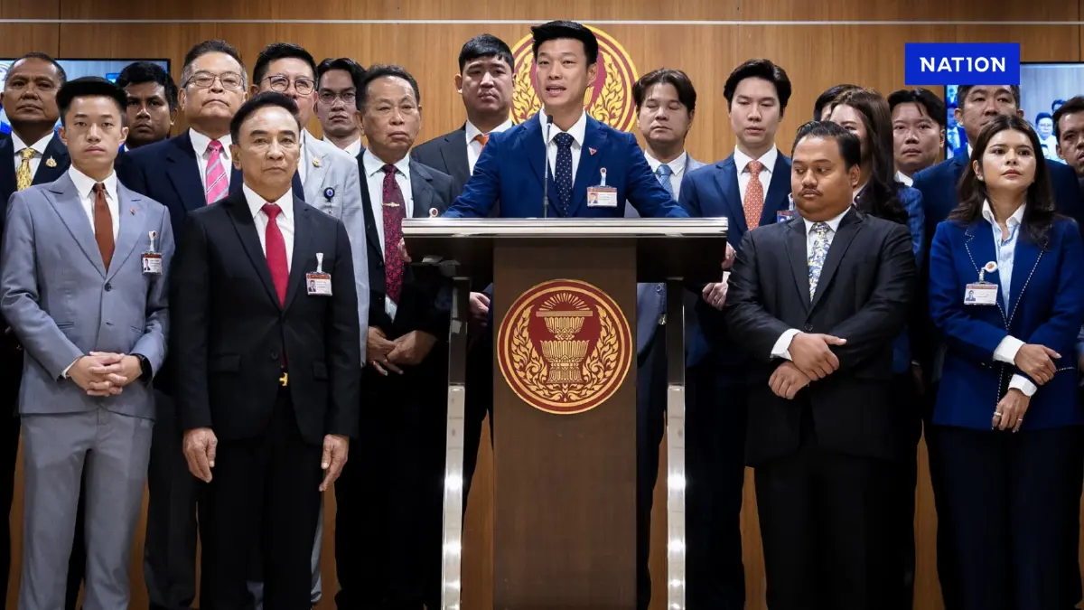 "ผู้นำฝ่ายค้านฯ'' ยืนกราน 3 เหตุผล ยันปธ.สภา คงชื่อ''ทักษิณ'' "ผู้นำฝ่ายค้านฯ'' ยืนกราน 3 เหตุผล ยันปธ.สภา คงชื่อ''ทักษิณ''