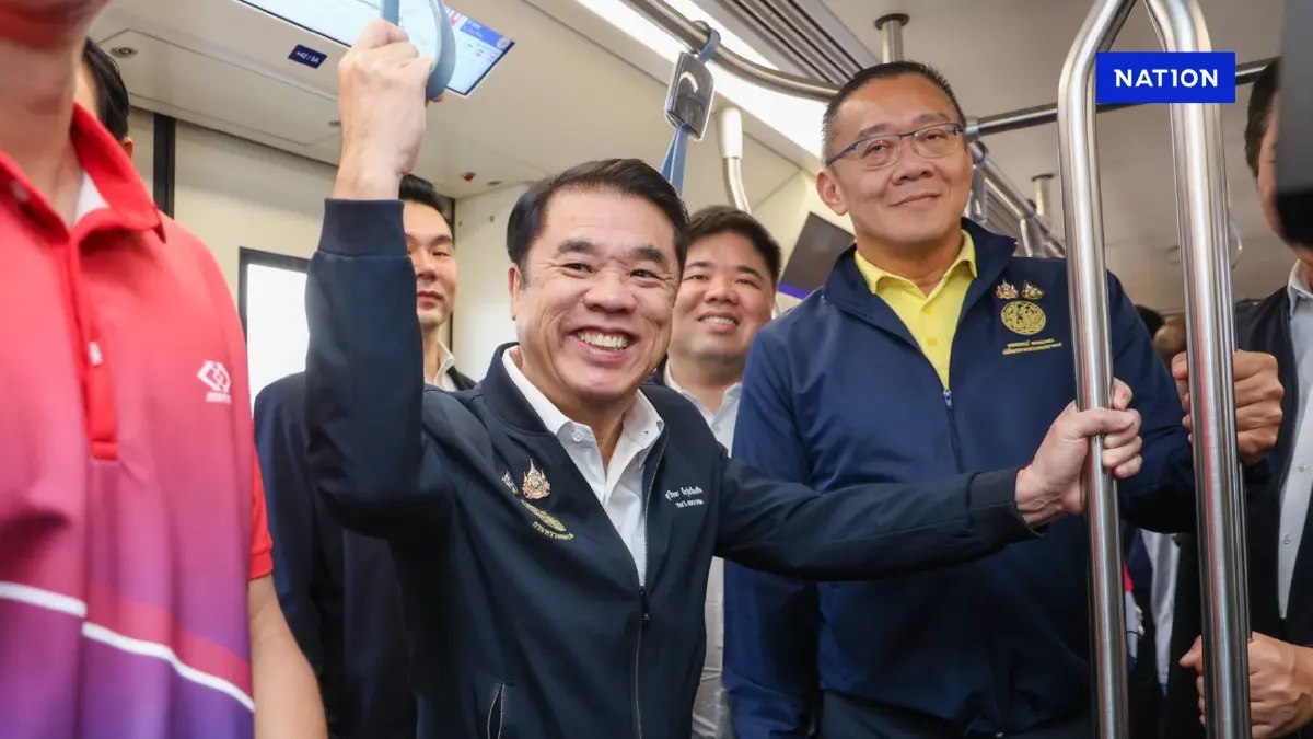 สุริยะ ขึ้น MRT บางซื่อ-เตาปูน ย้ำประชาชนมั่นใจรถไฟฟ้าปลอดภัย สุริยะ ขึ้น MRT บางซื่อ-เตาปูน ย้ำประชาชนมั่นใจรถไฟฟ้าปลอดภัย