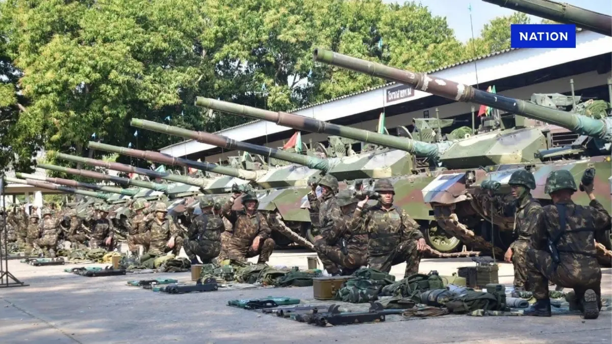 แม่ทัพ 2 ตรวจความพร้อมรบ เคลื่อนเข้าที่หมายทันที เมื่อมีคำสั่ง แม่ทัพ 2 ตรวจความพร้อมรบ เคลื่อนเข้าที่หมายทันที เมื่อมีคำสั่ง
