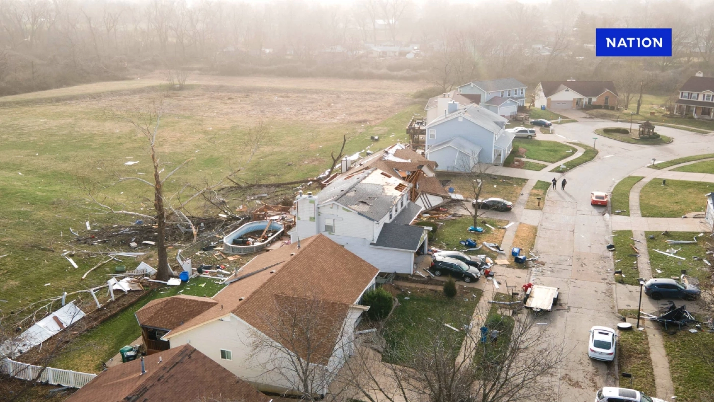 ทอร์นาโด-พายุฟ้าคะนอง กระหน่ำหลายรัฐของสหรัฐฯ ดับ 33 คน