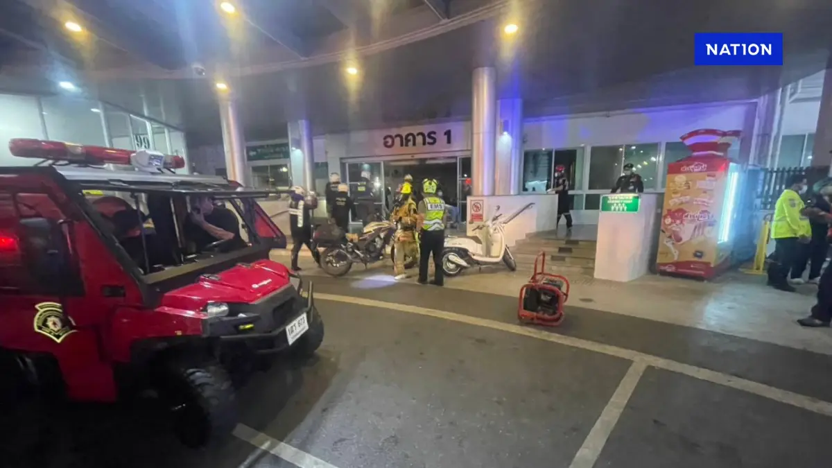 ด่วน! เกิดเหตุเพลิงไหม้ รพ.รามาธิบดี จนท.ต้องเร่งอพยพผู้ป่วย