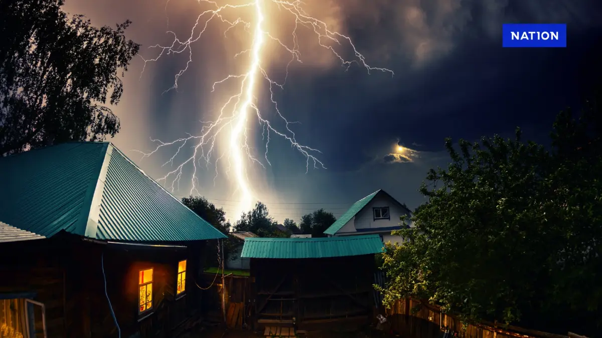 พยากรณ์อากาศวันนี้ กรมอุตุฯ แจ้ง 55 จว. "ฝนฟ้าคะนอง-ลมกระโชกแรง"