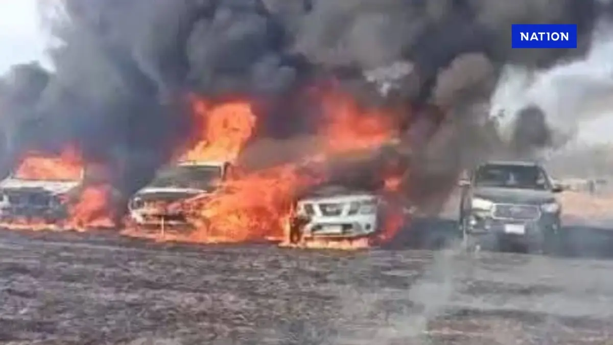 พยานชี้จุดต้นเพลิง ก่อนไฟไหม้ลุกลามรถยนต์วอด 5 คัน งานบุญบั้งไฟ