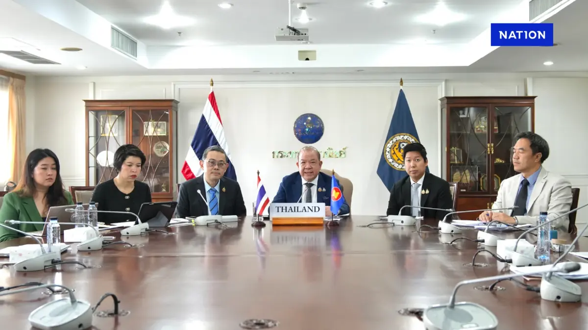 พาณิชย์ถกอาเซียน 10 ประเทศ ตั้งคณะทำงานรับมือภาษีสหรัฐฯ พาณิชย์ถกอาเซียน 10 ประเทศ ตั้งคณะทำงานรับมือภาษีสหรัฐฯ